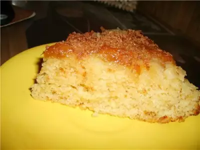 Фруктовый пирог со сгущенкой