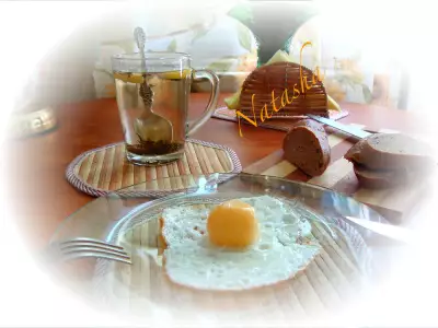 Яйцо-циклоп на завтрак.