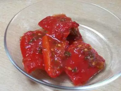 Сладкий перец в томатном соке