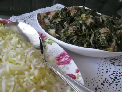 Мясо с зеленью сябзи гоурма