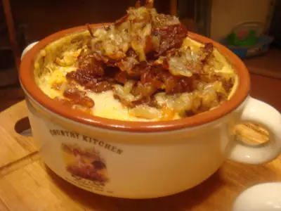 Сердечки в сырно-сливочном соусе на прованский манер с картофельной стружкой
