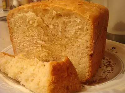 Молочный хлеб с кориандром (для хлебопечки)