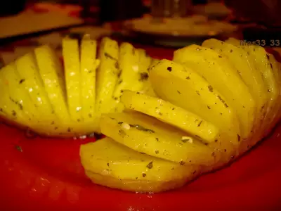 Картофель в микроволновке (гарнир, быстро)
