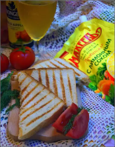 Сендвич с тунцом #махеевънаприроде