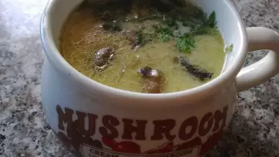 Грибной суп с плавленным сырком. супер вкусный суп