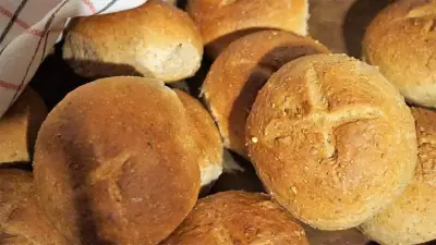 Ржаные хлебные булочки