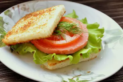 Нутовая колбаска для бутербродов