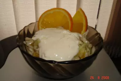 Салат из капусты с апельсином