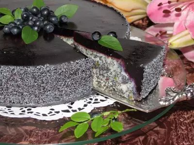 Чернично-маковый  торт