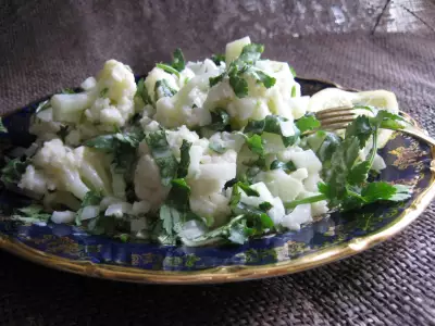 Салат -" цветная капуста  по-арабски " . (caulifower salad).