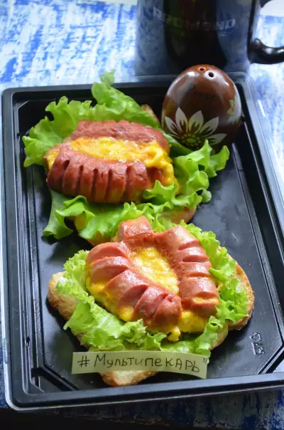 Бутерброд с сосиской и яйцом