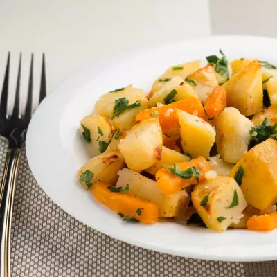 Картошка в духовке запеченная в рукаве вкусная альтернарива жареной картошке