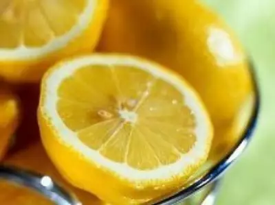 Замороженный лимон.ароматная приправа и средство от кашля