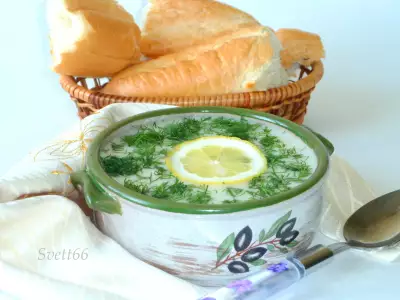 Греческий рисовый суп авголемоно