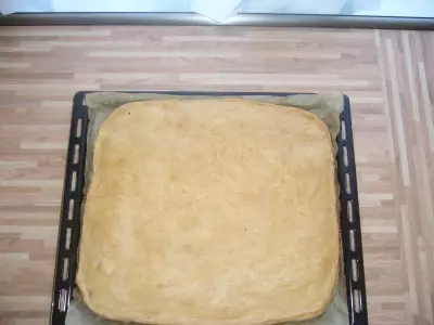 Пирог с окорочками и картофелем