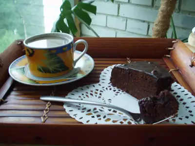 Шоколадно-медовый торт, для любителей шоколада.
