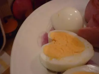 Яйцо в виде сердца (завтрак-сюрприз для любимого)