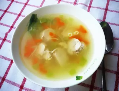 Простой куриный суп