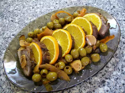 Мясо по-гречески. а по-русски просто "свинья в апельсинах" фото