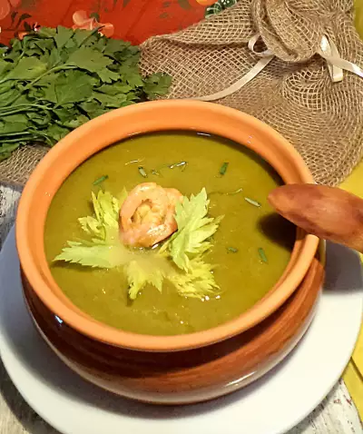 Крем-суп из тыквы и шпината "зелененький он был!" новогоднее спасибо танечке (chudo)!
