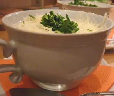 Суп-пюре из молодого картофеля и капусты