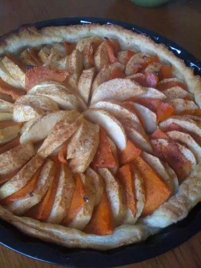Пирог радужный с тыквой и яблоками