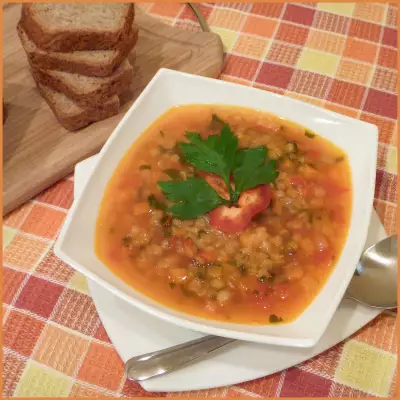 Суп с чечевицей по-мароккански