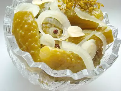 Огурцы с лимонной кислотой по-болгарски