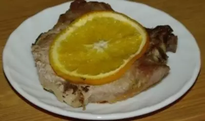 Свинина с шалфеем и апельсинами