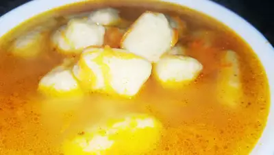Суп с клецками на заварном тесте