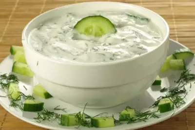 Соус для греческого салата с йогуртом