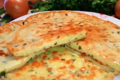 Ленивые хачапури на сметане с сыром на сковороде