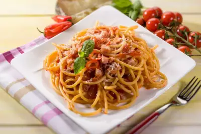 Спагетти «Аматричана» по-домашнему