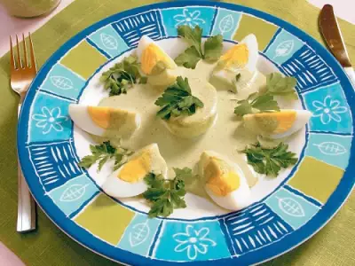 Яйца с соусом-хрен по-японски