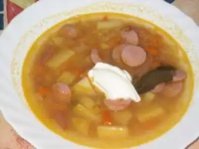 Суп с картофелем и сосисками