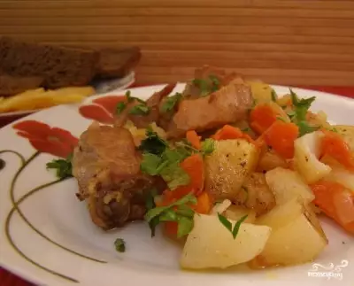 Свиные ребрышки, тушенные с капустой - пошаговый рецепт с фото на rov-hyundai.ru