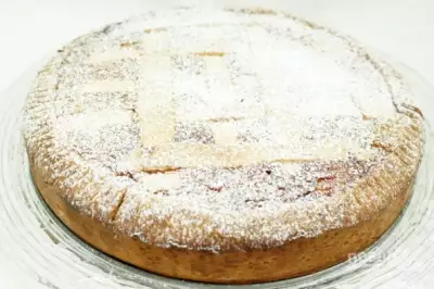 Неаполитанский пасхальный пирог с рисом