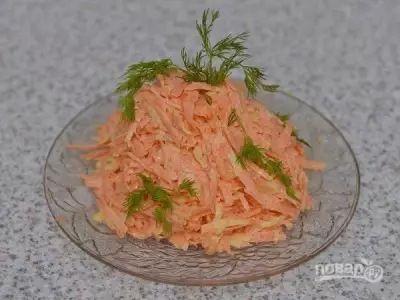 Морковный салат с сыром и чесноком фото