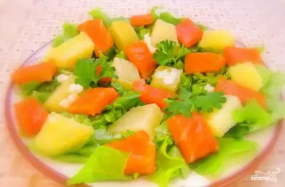 Салат с семгой и картофелем фото