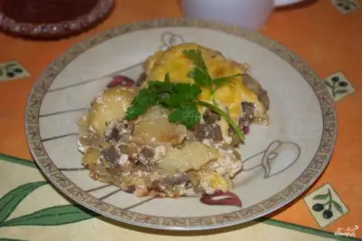 Картошка с шампиньонами в духовке