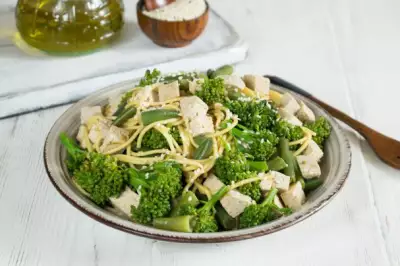 Азиатский зеленый салат
