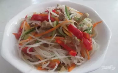 Салат с фунчозой и корейской морковью