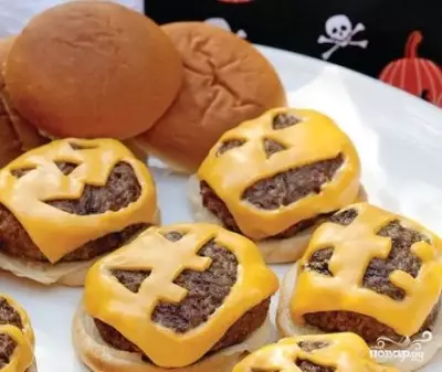Гамбургеры на хэллоуин