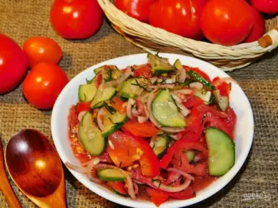 Овощной салат с базиликом фото