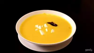 Тыквенный крем-суп со сливками и сыром