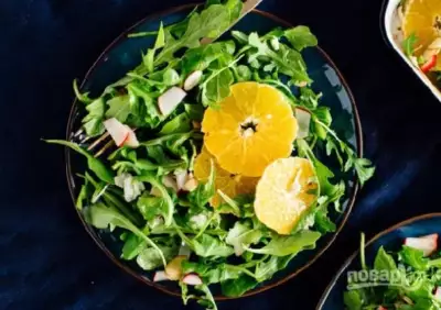 Салат с апельсином и рукколой фото