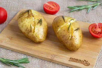 Картошка в мундире в фольге в духовке
