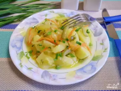 Картошка с солеными огурцами