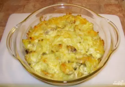 Картофель с шампиньонами и сыром в духовке