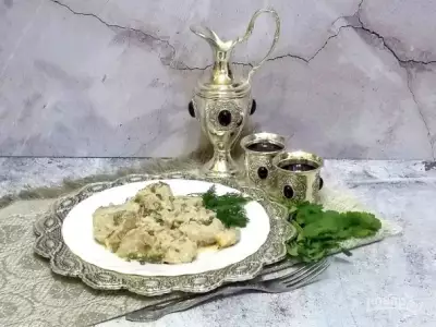 Тушеное мясо по-грузински.